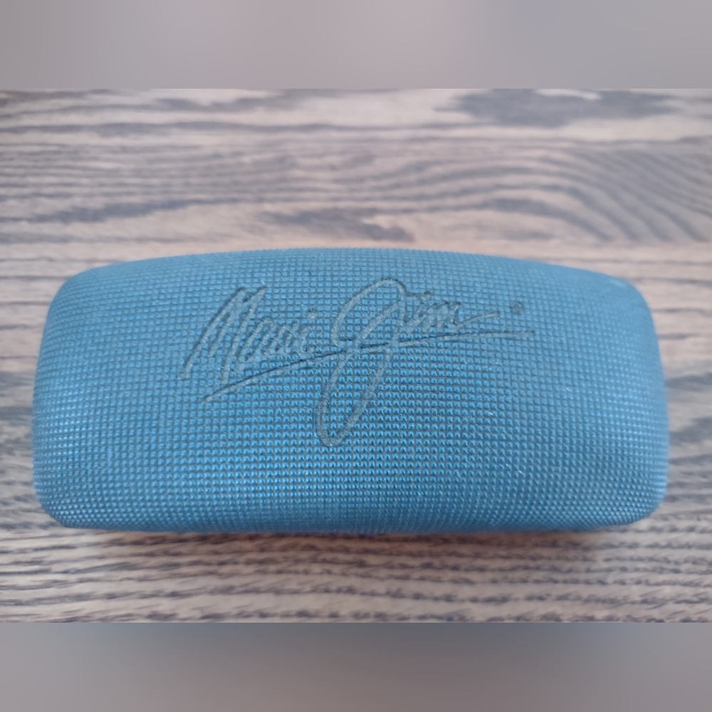Maui Jim Sunglasses Case *** Final Price ***